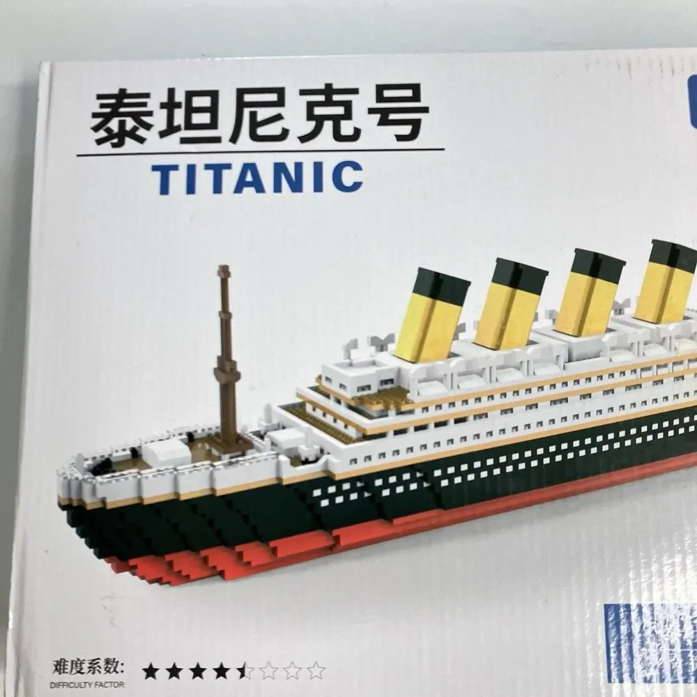 Titanic Building Blocks Cruise Ship Mini Assemble Bricks Model Toys 1580pcs